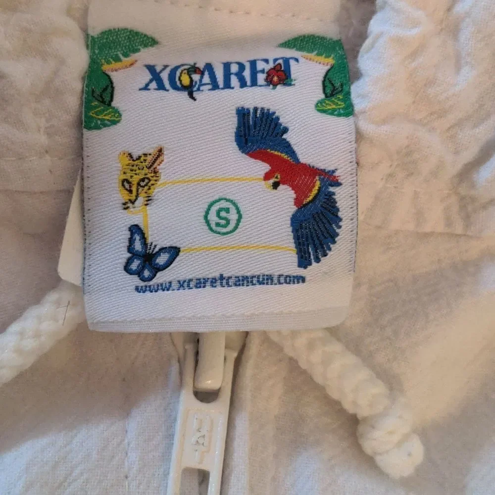 Xcaret Mexico white vintage jacket‎ size small